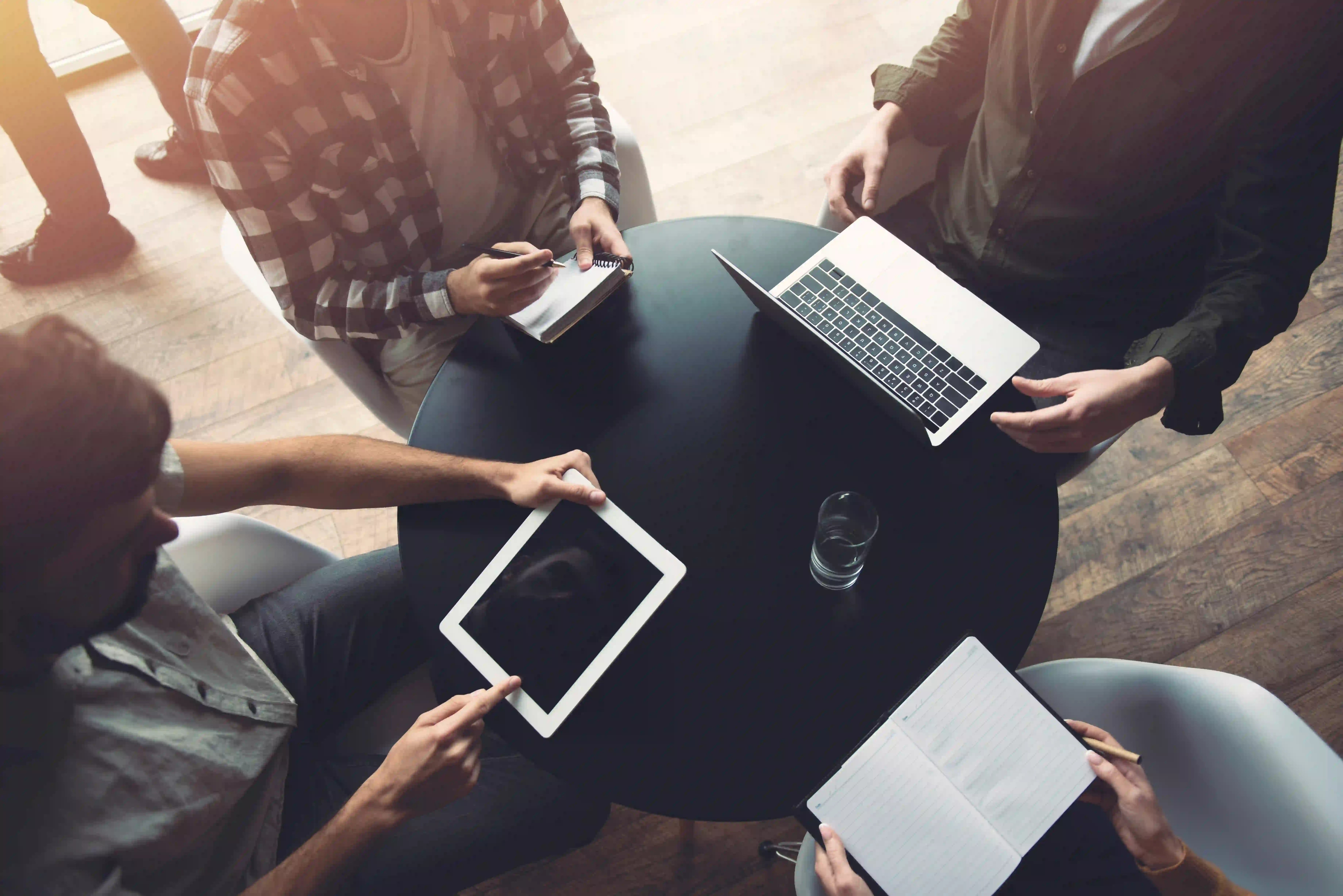 Equipo de trabajo Organización Sustentable Caberon